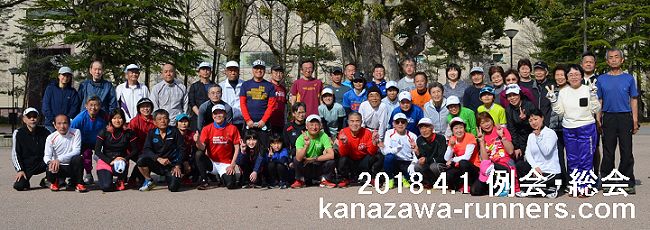 ���E����