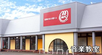 ���y����