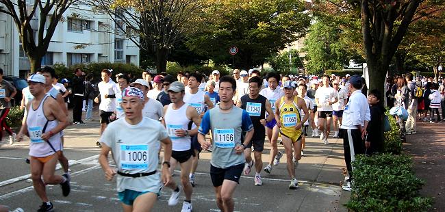 ����S���΃��[�h���[�X�F����