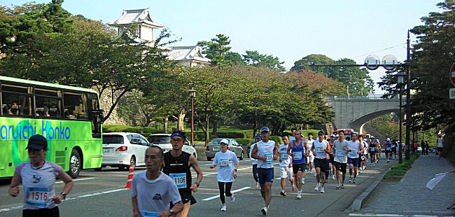 ����S���΃��[�h���[�X