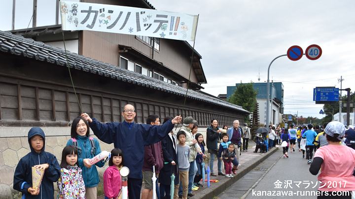 ����}���\��