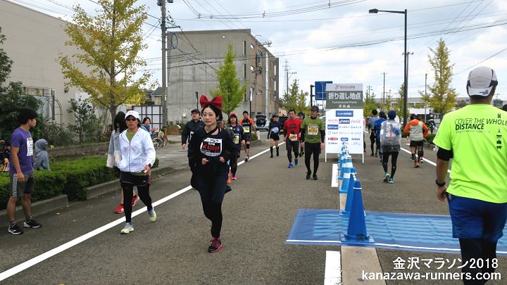 ����}���\��