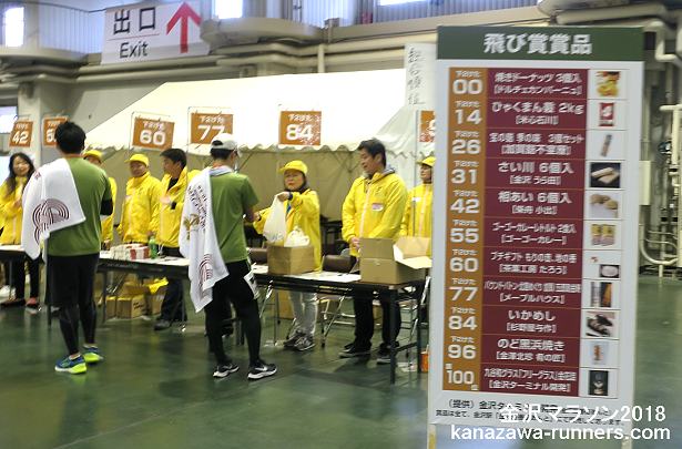 ����}���\��