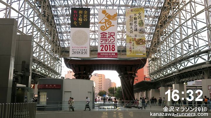 ����}���\��