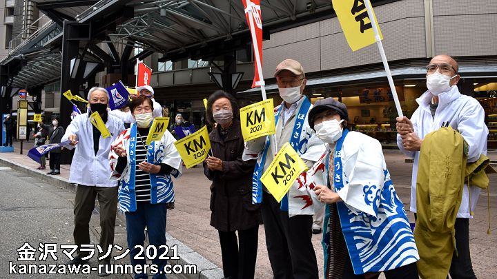 ����}���\��