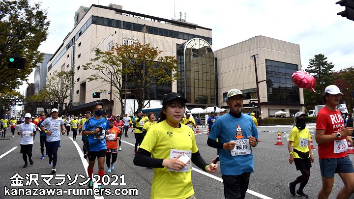 ����}���\��