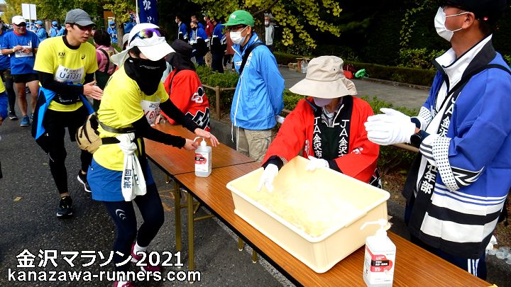 ����}���\��