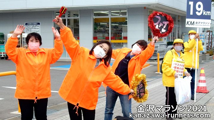 ����}���\��