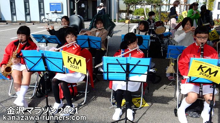 ����}���\��