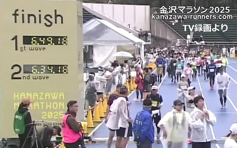 ����}���\��