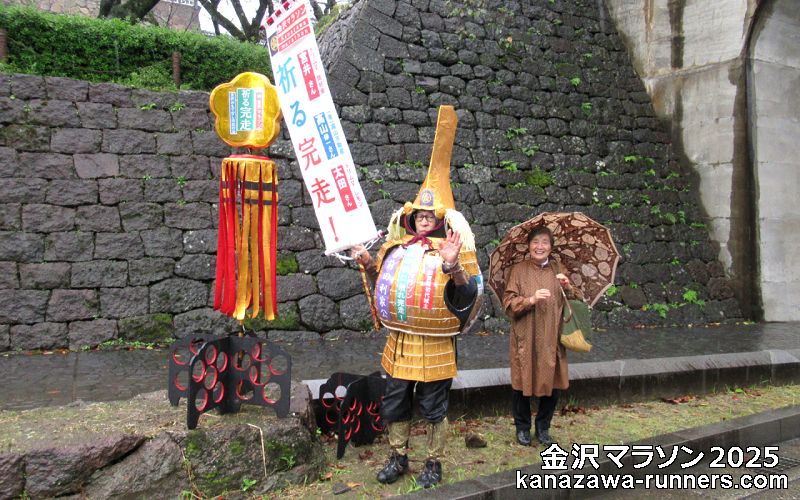 ����}���\��