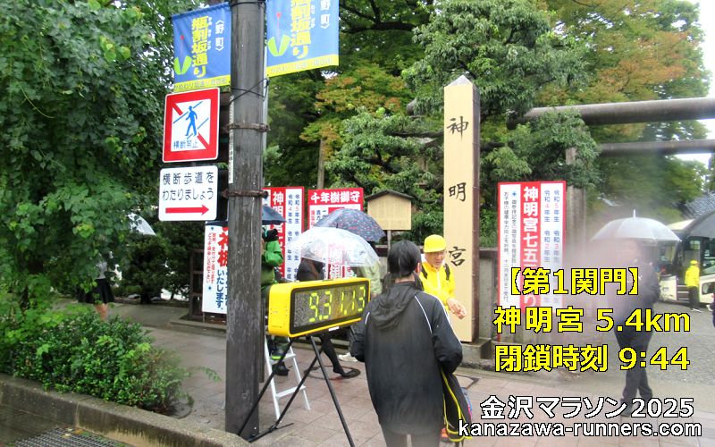 ����}���\��