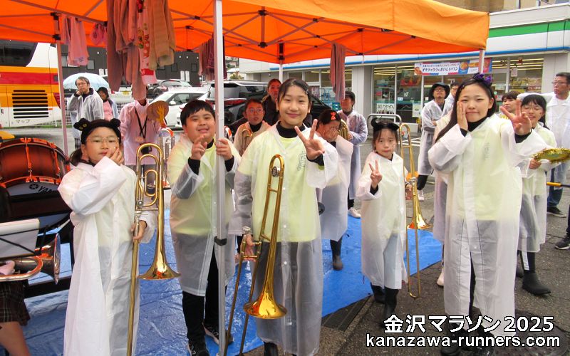 ����}���\��