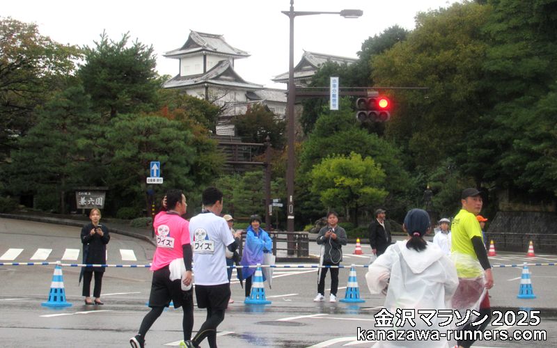 ����}���\��