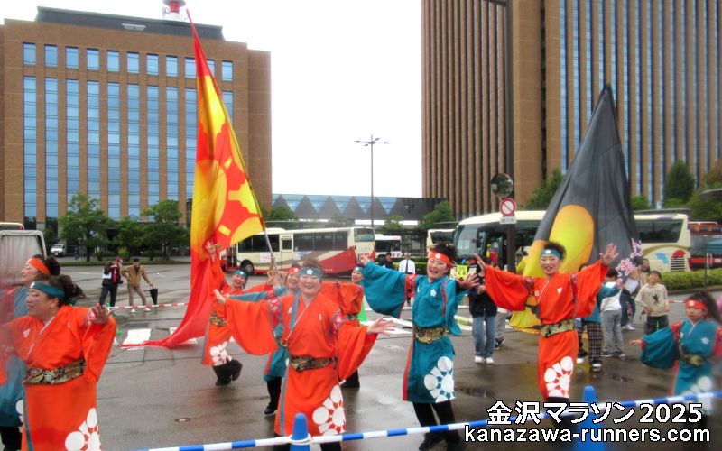 ����}���\��