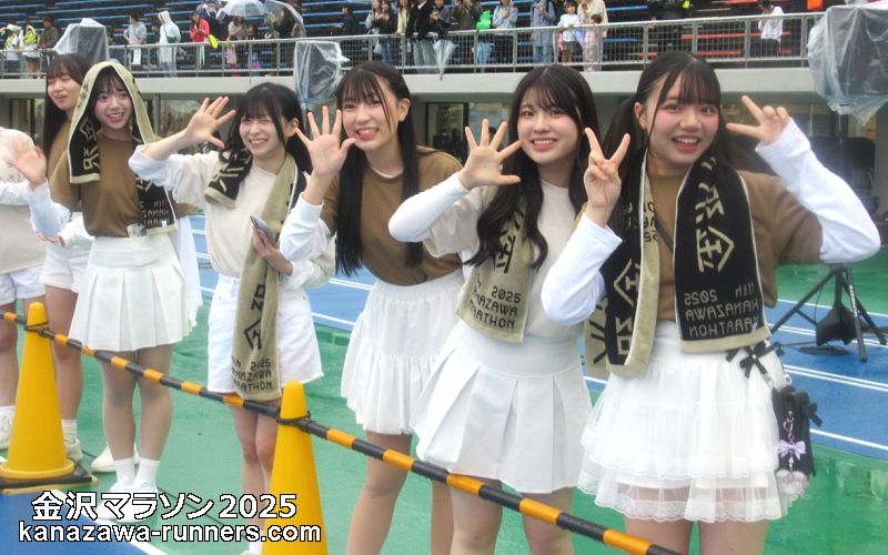 ����}���\��